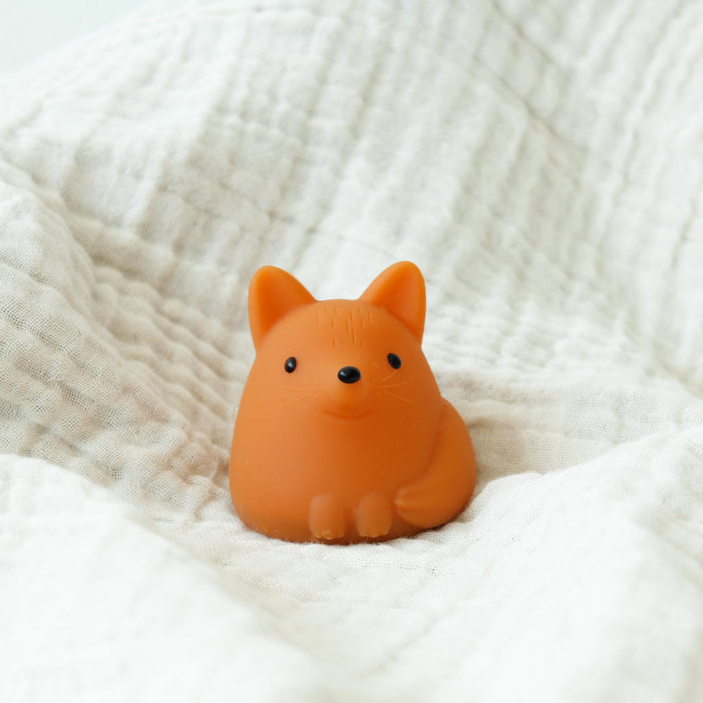 Nachtlicht "Tiny Fuchs" | Sanftes Kuschellicht für kleine Träumer | WINKEE