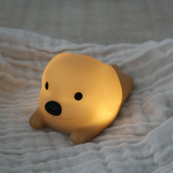 Nachtlicht "Tiny Hund" | Sanftes Kuschellicht für kleine Träumer | WINKEE