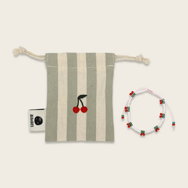 Perlenarmband Kirschen mit Makrameeverschluss