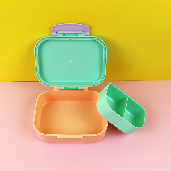 Brotdose/Lunchbox mit herausnehmbarem Einsatz – mint/gelb/apricot im Geschenkkarton