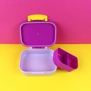 Brotdose/Lunchbox mit herausnehmbarem Einsatz,- violett/rot-flieder im Geschenkkarton