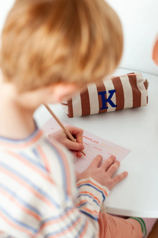 Etui mit Initiale "braun-beige"