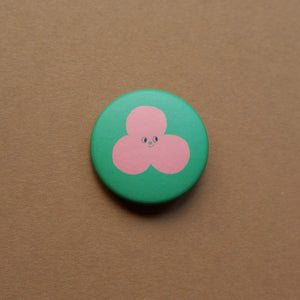 Bubble Button 37 mm – illustrierter Pin Swantje Hinrichsen – matt – made in Germany