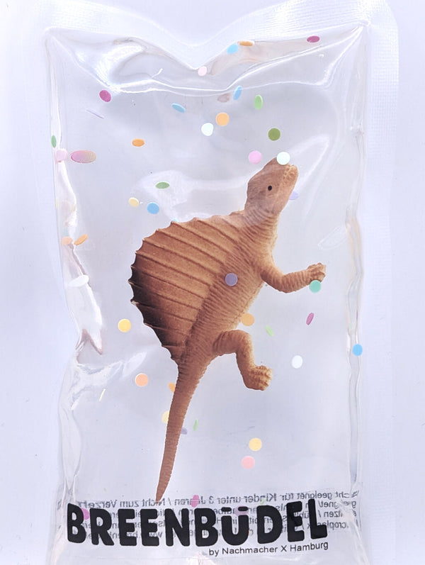 Kühlkissen mit recycelten Spielzeugfiguren | Breenbüdel