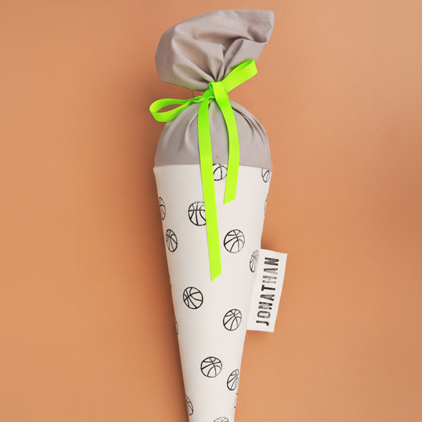 Schultüte aus Stoff – Motiv Basketball
