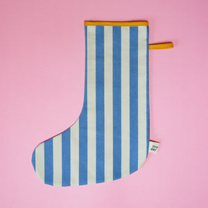 Gestreifter Nikolausstrumpf "blau-beige" – personalisierbar mit Initiale