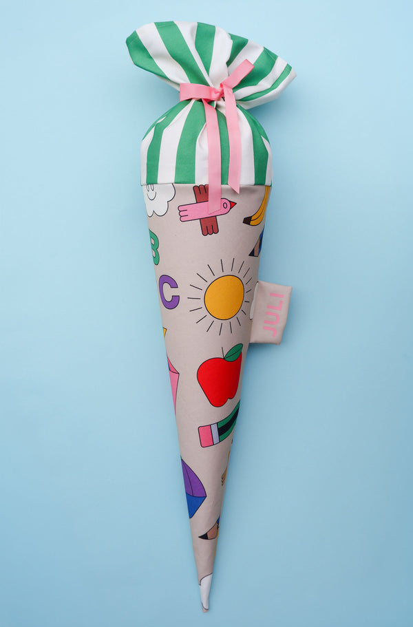 Schultüte aus Stoff – Motiv Happy ABC | redfries