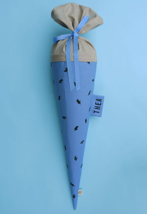 Blaue Schultüte aus Stoff mit Blitz-Motiv zur Einschulung