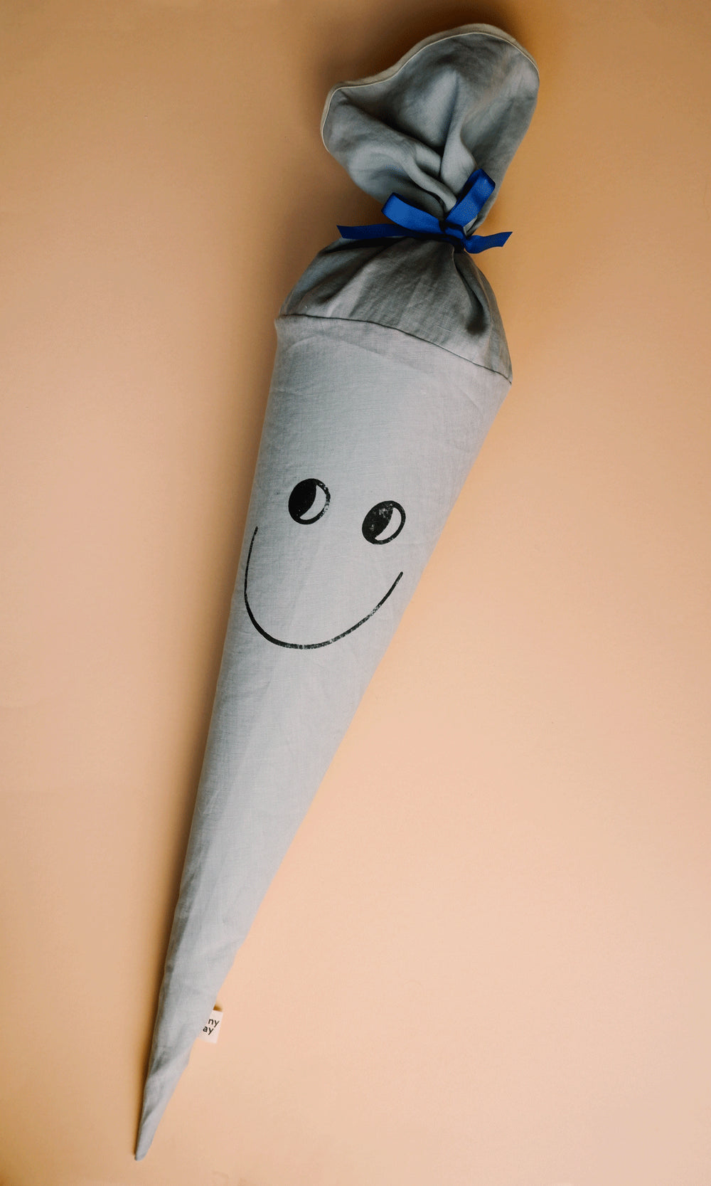 Schultüte aus Stoff – Motiv HAPPY graublau