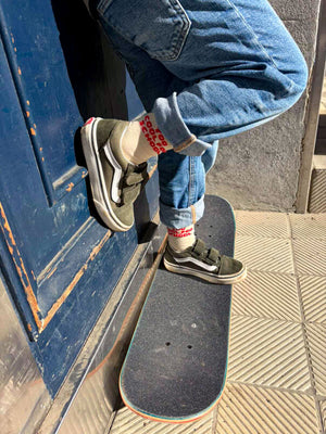 Too cool for school-Socken Flieder
