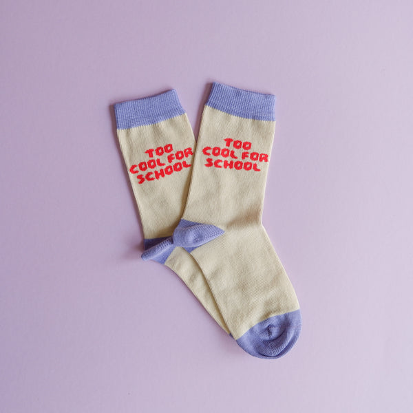 Too cool for school-Socken Flieder