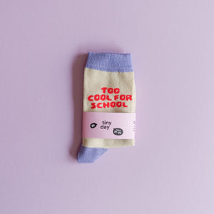 Too cool for school-Socken Flieder