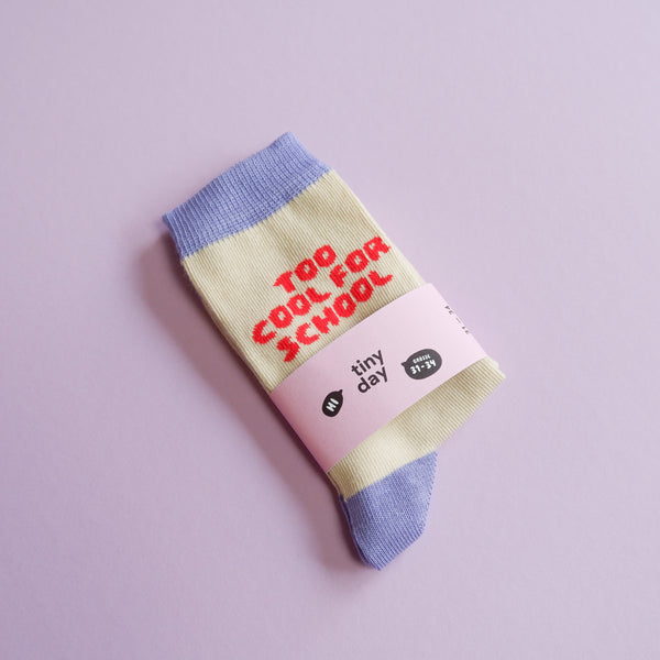 Too cool for school-Socken Flieder