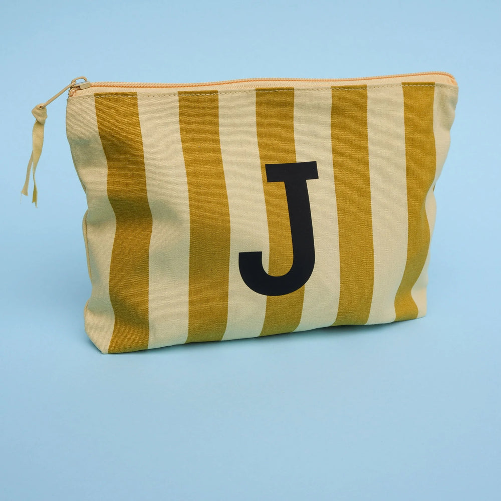Kulturbeutel mit Initiale "senf-hellgelb"