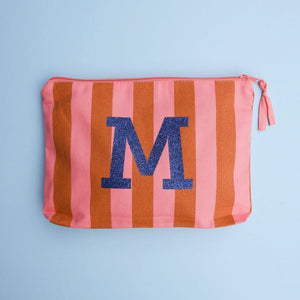 Kulturbeutel mit Initiale "rosa-braun"