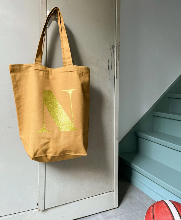 Tasche mit Initiale "Curry"