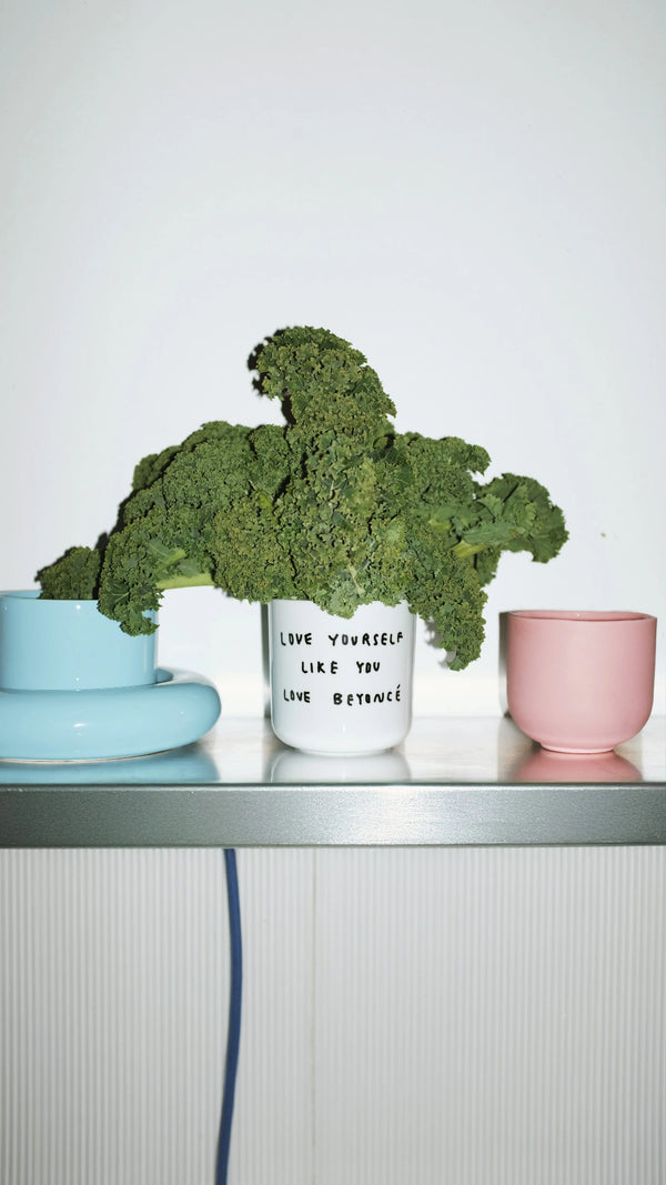 Becher „Love Yourself Like You Love Beyonce“ YAHYA Studio